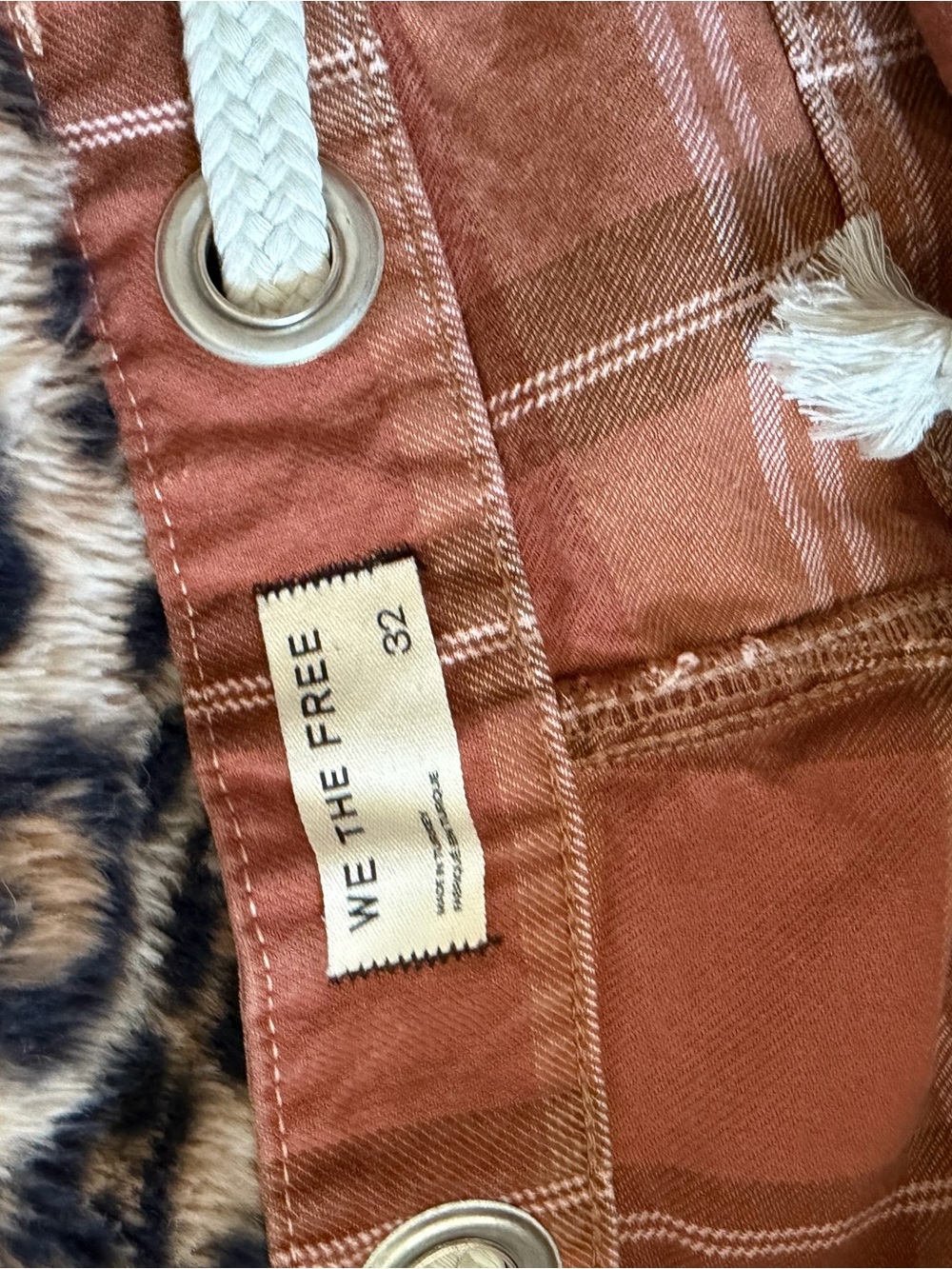 We The Free Moxie Jean shorts 32 - Picture 3 of 3